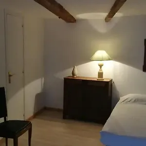 https://vieuxchateau.fr-provencehotel.com